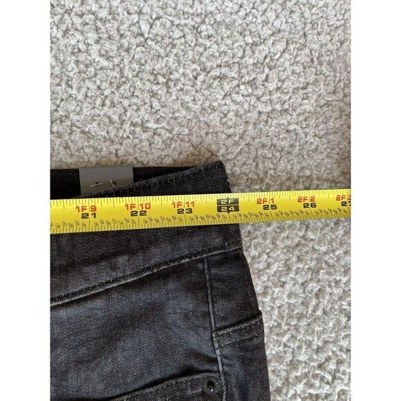 Torrid Bombshell Flare Super Soft Jeans Women’s Size 28 Reg Black Floral - Picture 11 of 15